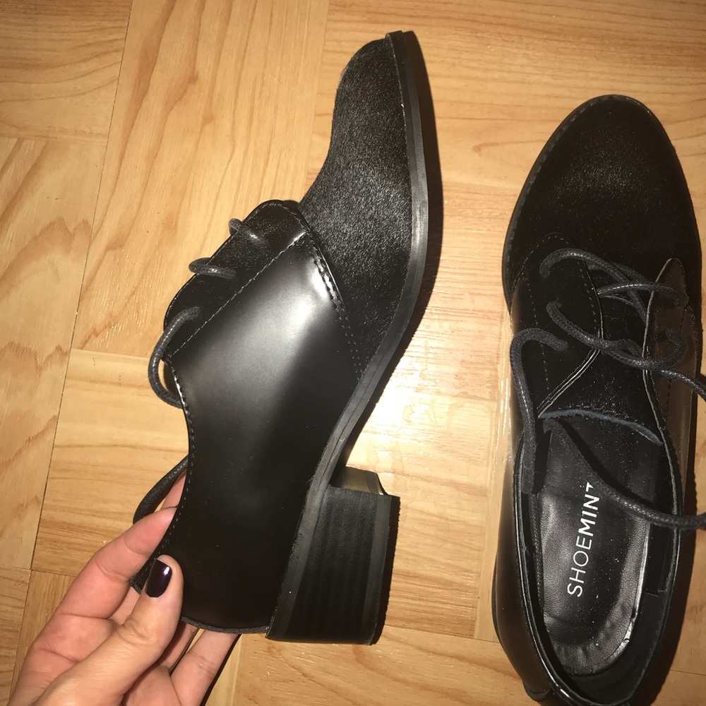 Black pony and leather hair shoes